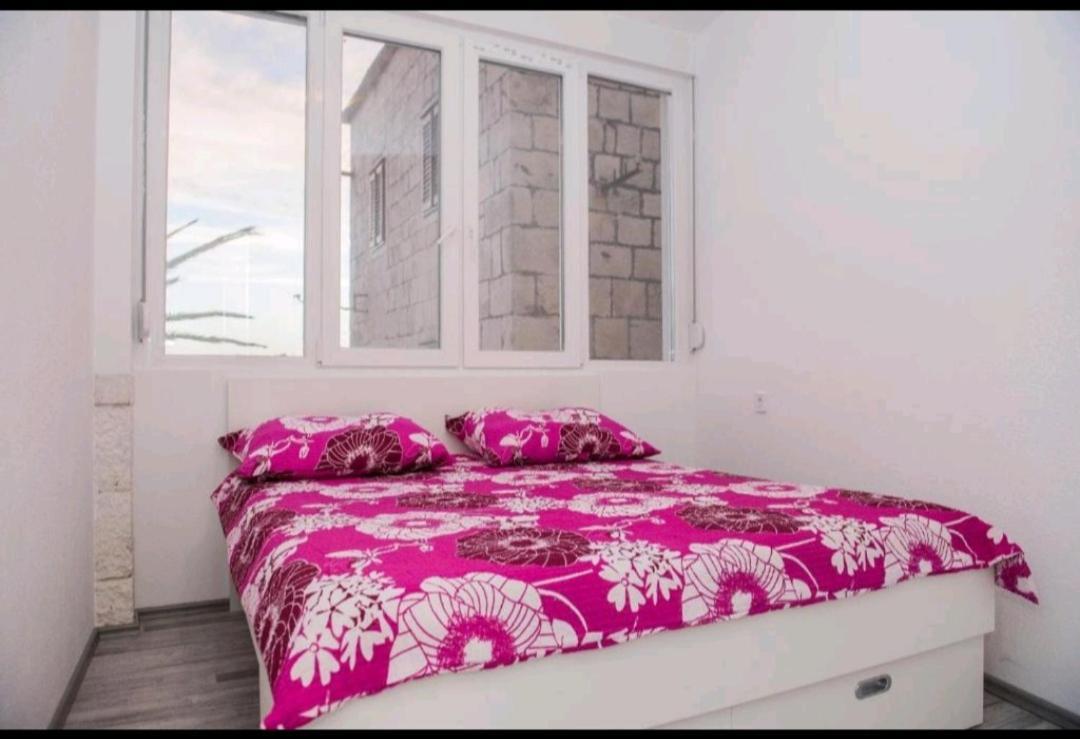 Apartman Cezar2 Рогозница Экстерьер фото