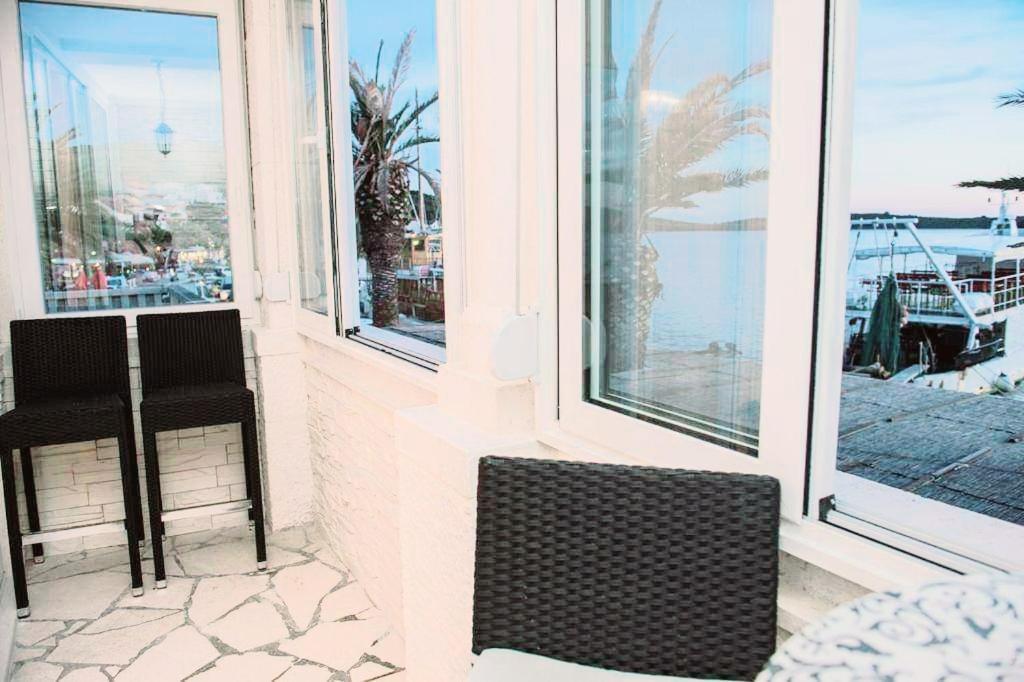 Apartman Cezar2 Рогозница Экстерьер фото