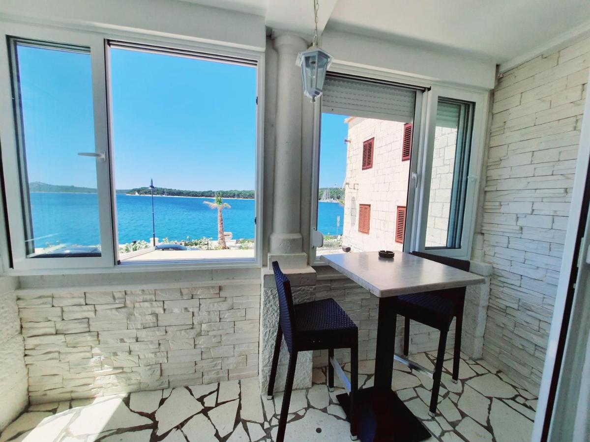 Apartman Cezar2 Рогозница Экстерьер фото